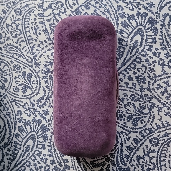 Gucci Glasses - Picture 5 of 8